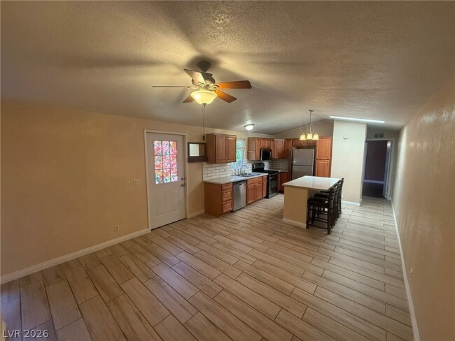Building Photo - 5533 Wheatfield Dr