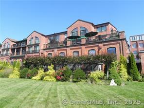 Primary Photo - 17 Water St