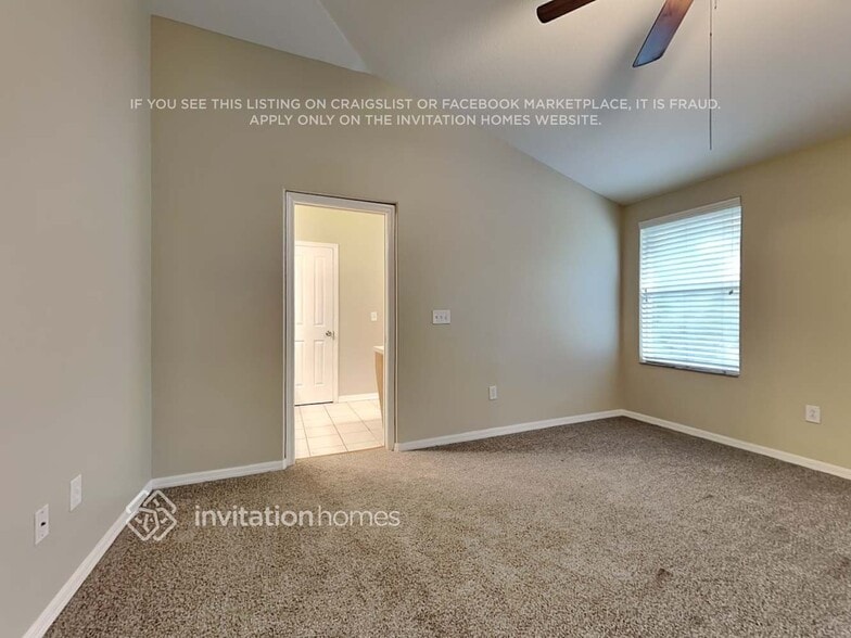 Building Photo - 12048 Fall Creek Ct