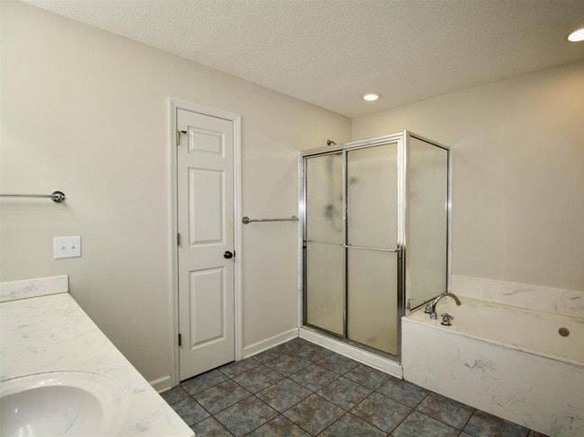 Building Photo - 163 Hunter Trail