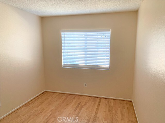 Building Photo - 1228 Scenic View St