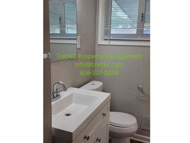 Building Photo - SPACIOUS 4-BEDROOM RANCH HOME FOR RENT!