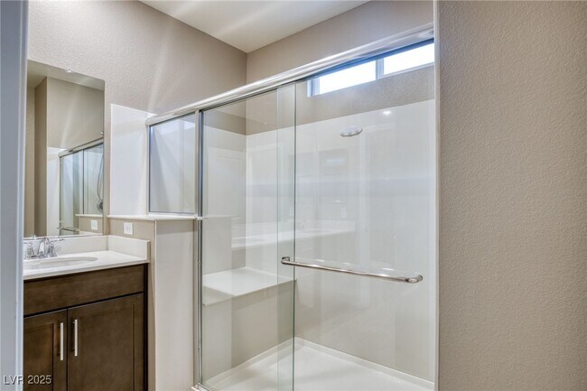 Building Photo - 2698 Frabiele St