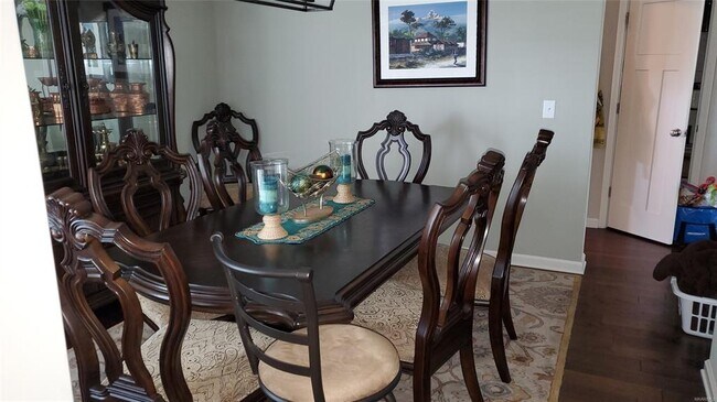 Building Photo - 8863 Broderick St