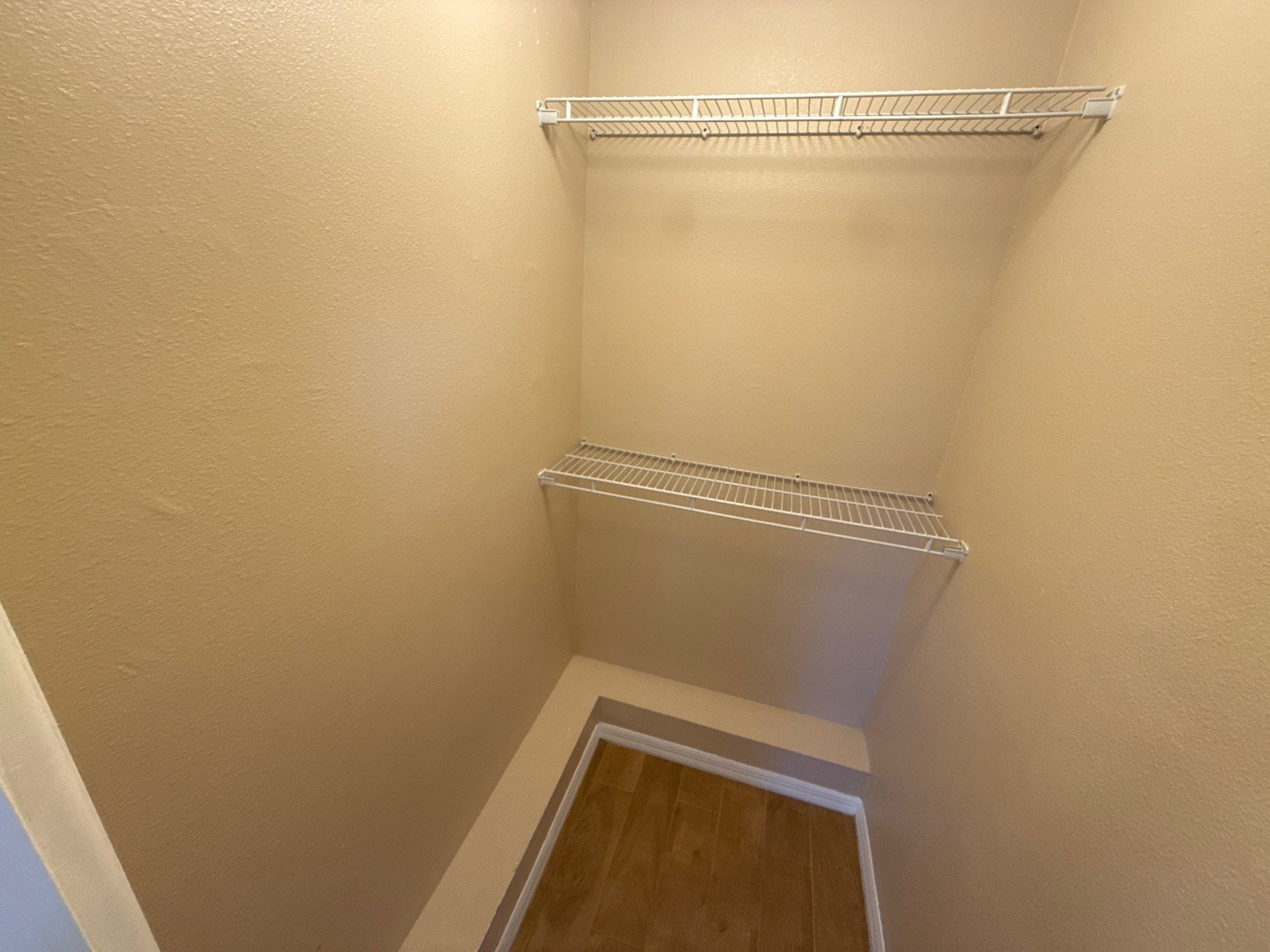 Building Photo - 2555 E Marco Ct