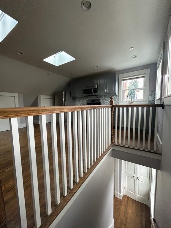 Building Photo - 191 Western Ave