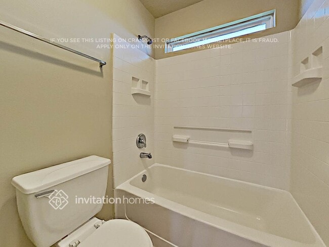 Building Photo - 19239 Canaras Ct