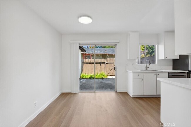 Building Photo - 654 Ohio Ave