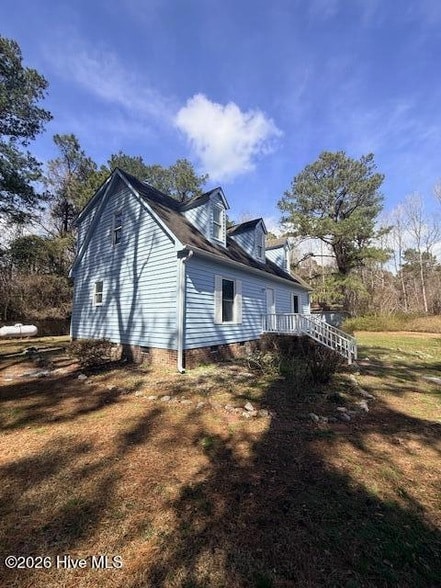 Building Photo - 309 Country Club Ln