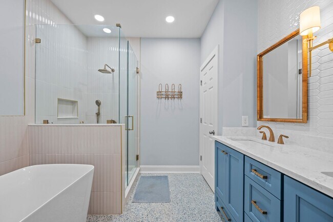 Building Photo - 720 Goodlet Cir