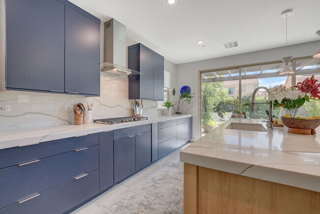 Building Photo - Amazing 2 story home in beautiful Tri Poin...