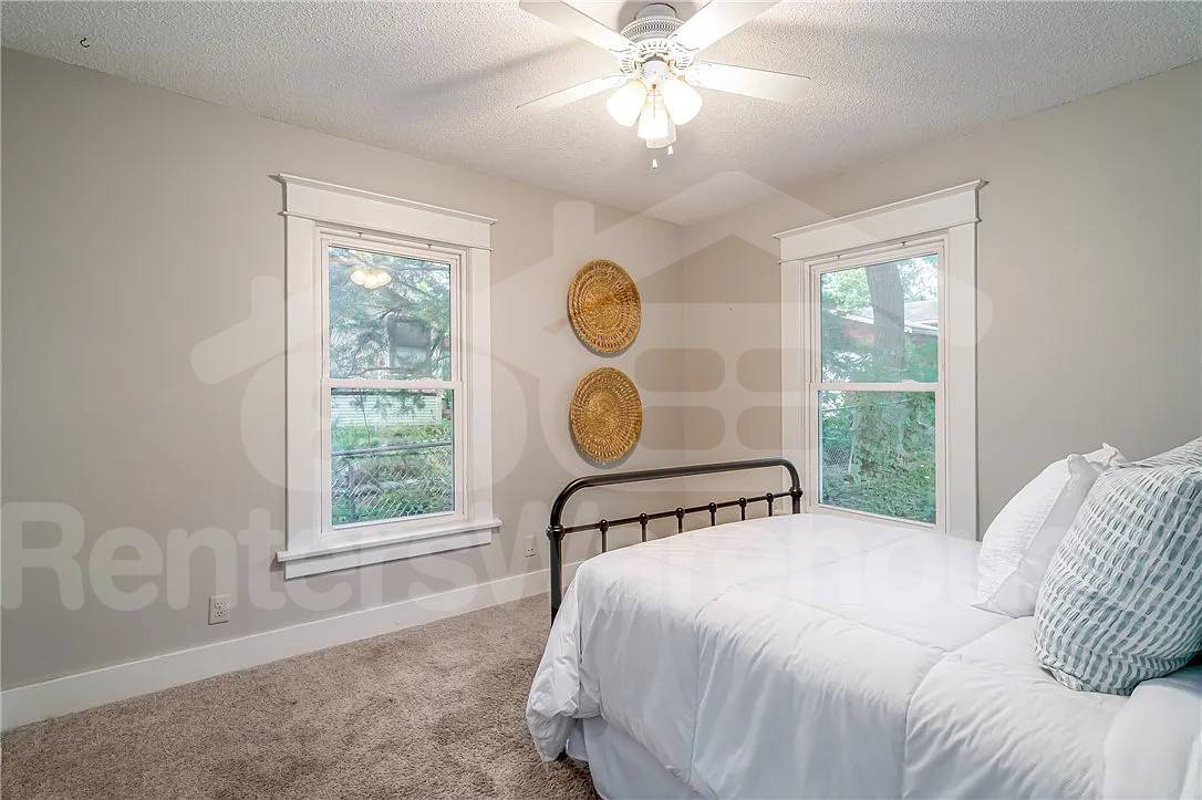 Building Photo - 737 28th St