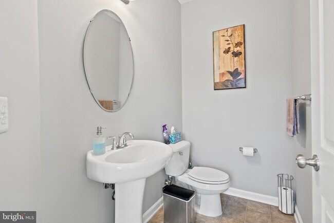 Building Photo - 16690 Anchor Bend Cir