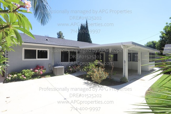 Building Photo - 1707 Evergreen Ave