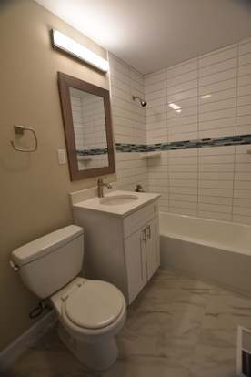 Building Photo - 1902 Burry Cir Dr