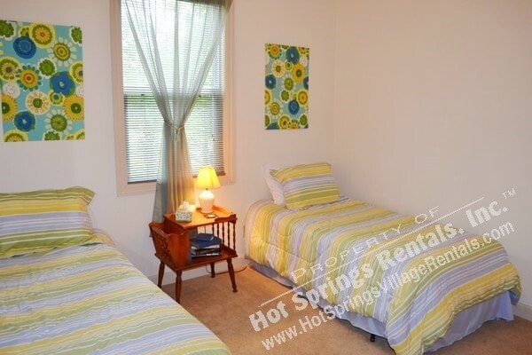 Building Photo - Isabella Golf Course  Home | Furnished