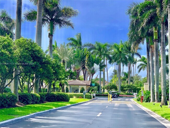 Building Photo - 9941 NW 32nd St