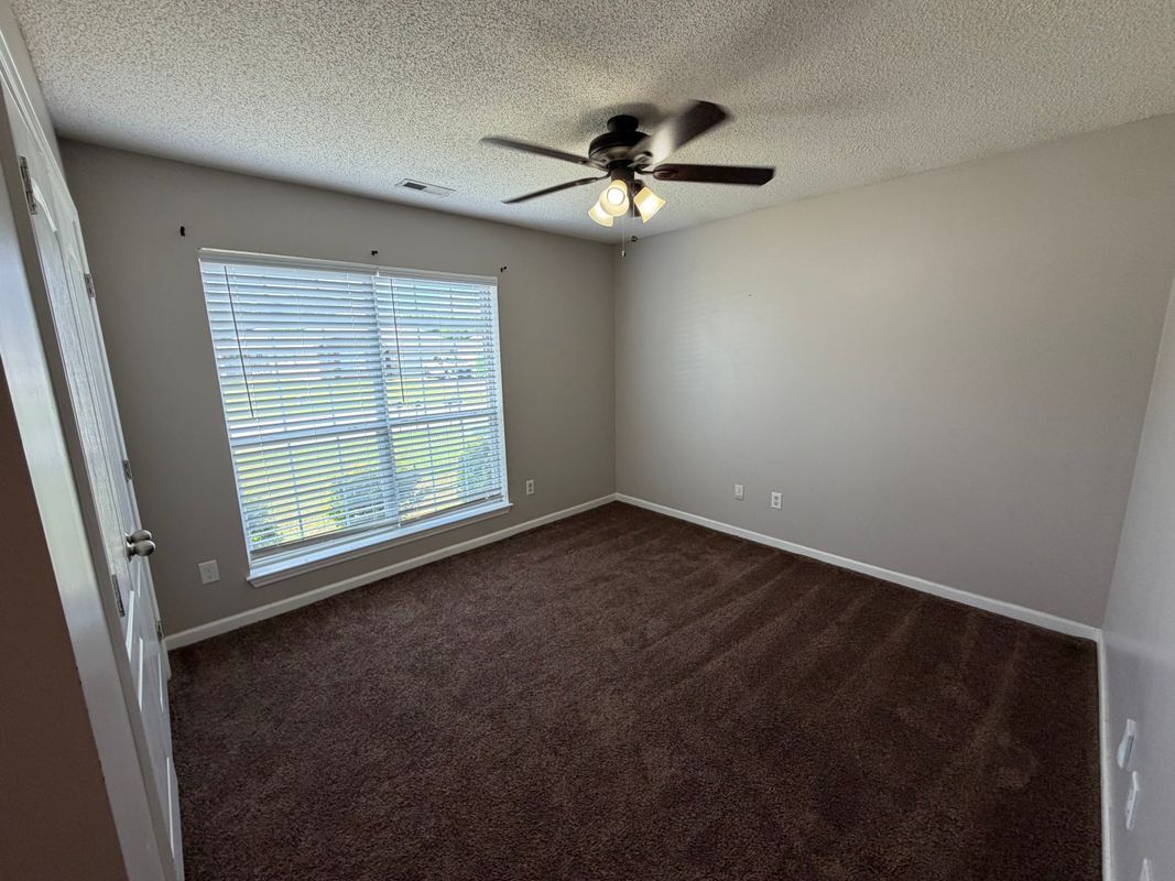 Building Photo - 3447 Jeanne Ln
