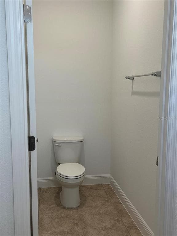 Building Photo - 14815 Milfoil Ave