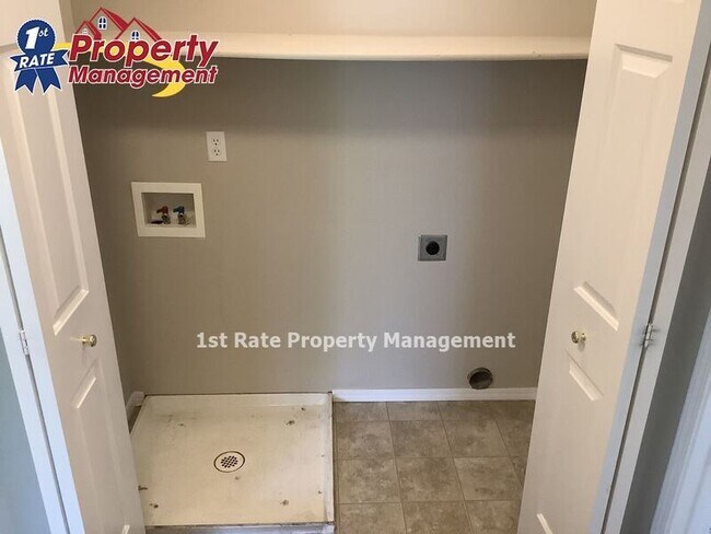 Building Photo - 6350 W Corsair Ln