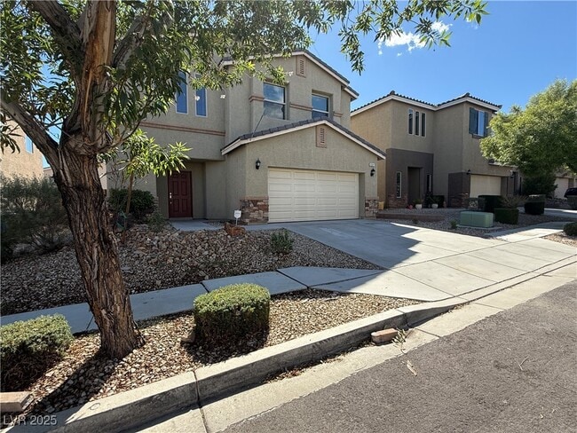 Primary Photo - 9341 Forest Meadows Ave