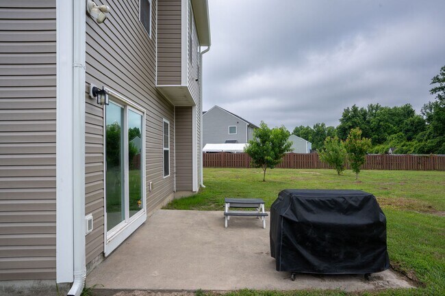 Building Photo - 108 Willard Way
