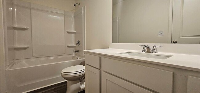 Building Photo - 202 Gillis Wy