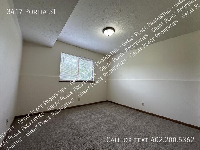 Building Photo - 3417 Portia St