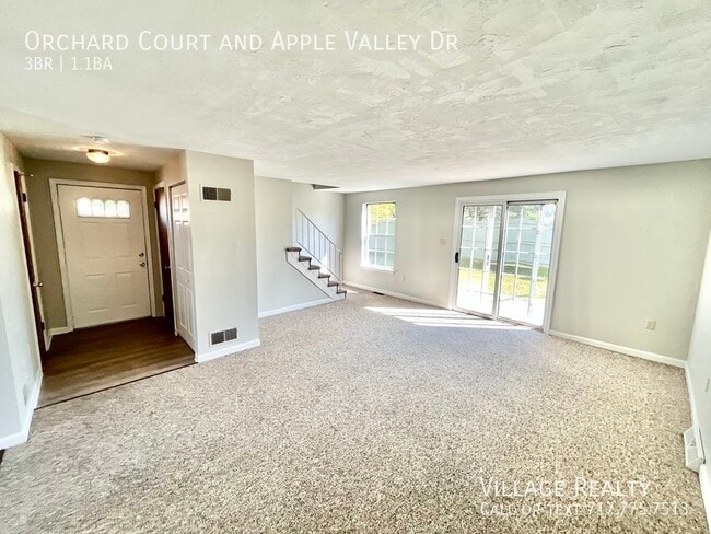 Building Photo - 302 Orchard Ct