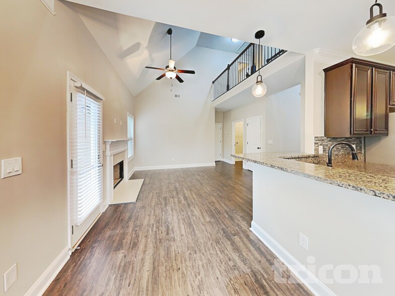 Building Photo - 268 Cranbrooke Dr