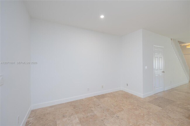 Building Photo - 16219 Emerald Cove Rd