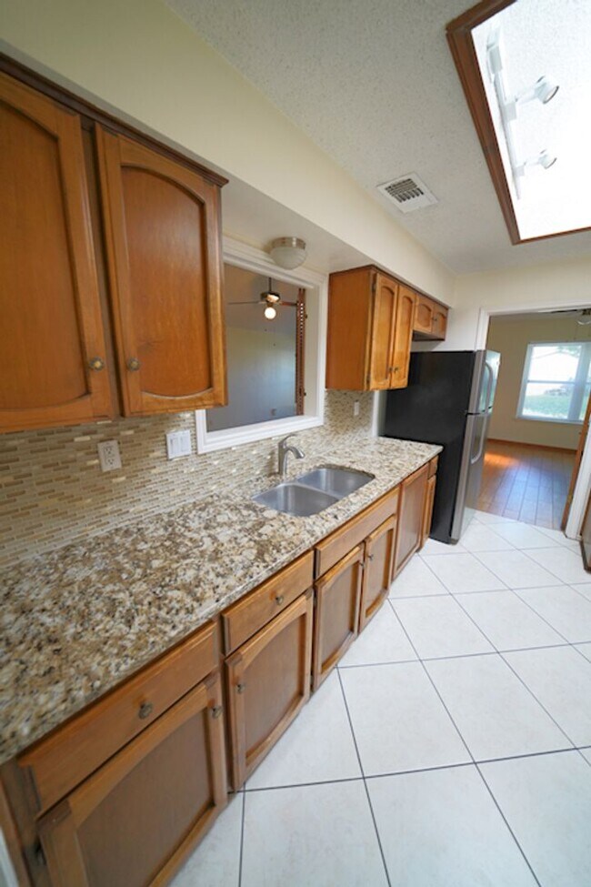 Building Photo - 4211 Colonneh Trail