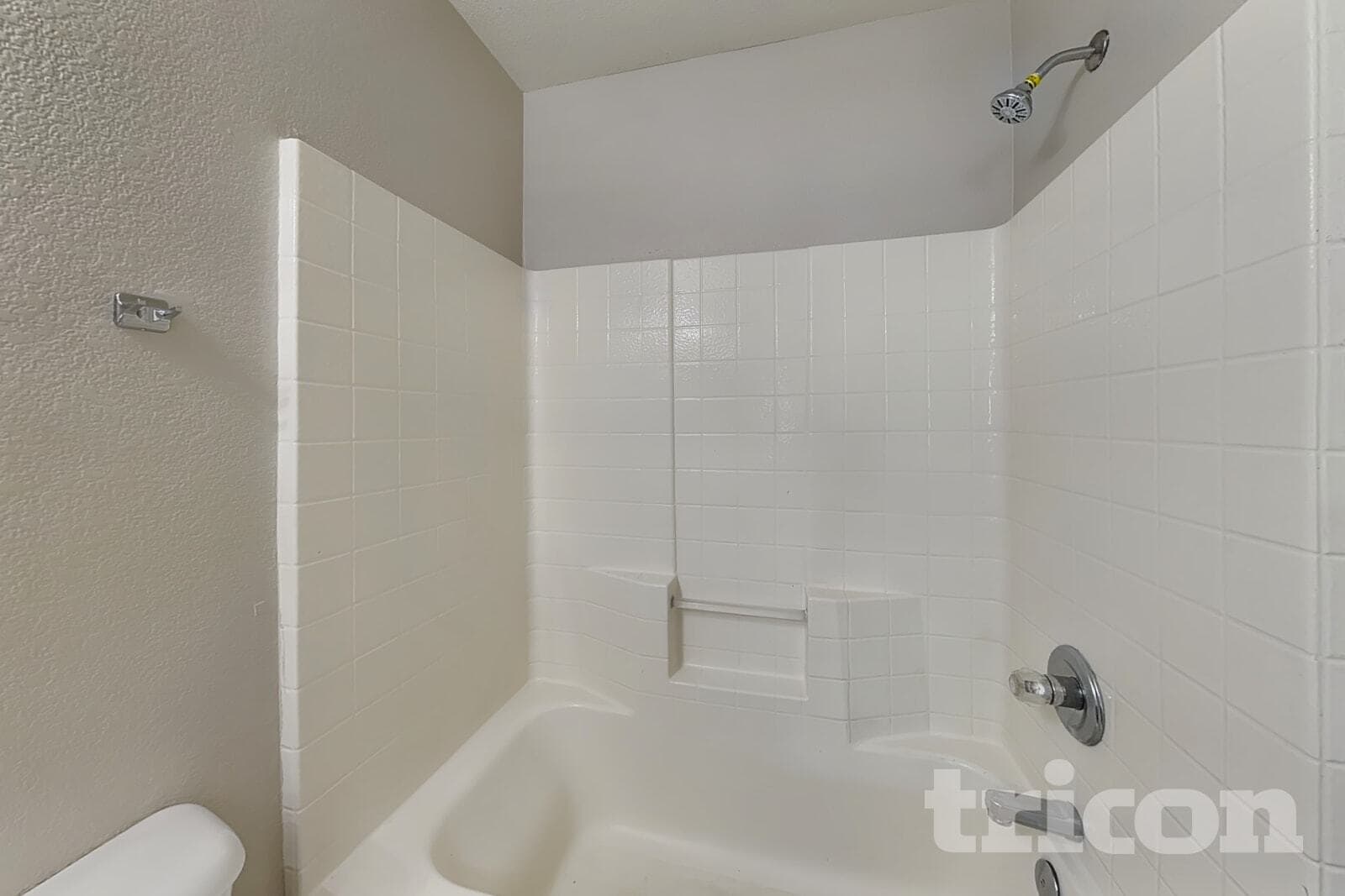 Building Photo - 1392 S Akron Ct