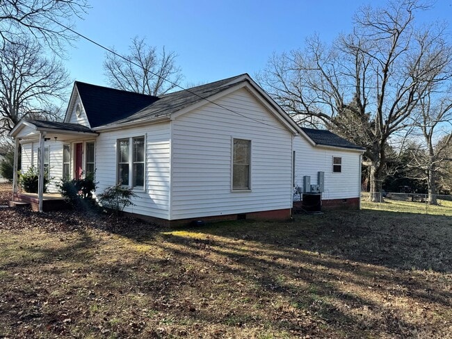 Building Photo - 2/1 Duplex in Shelby, NC