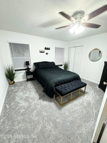 Building Photo - 955 Churchhill Ln