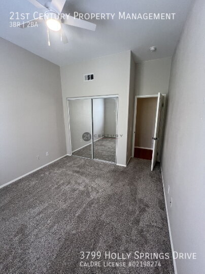 Building Photo - 3799 Holly Springs Dr