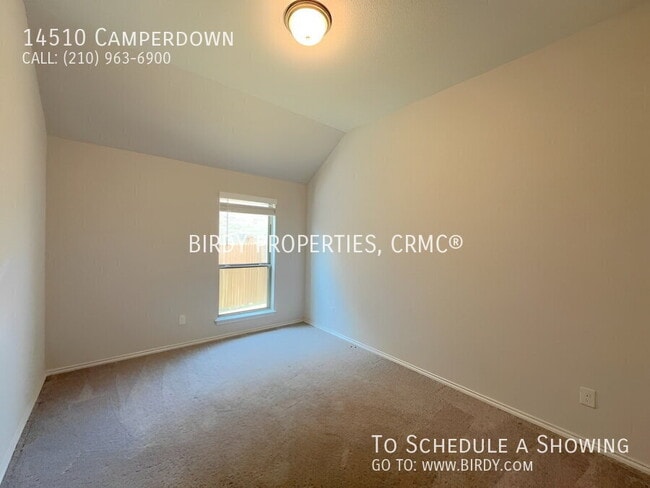 Building Photo - "Spacious 4-Bedroom Haven with 3 Full Bath...