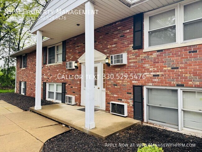 Building Photo - 3741 Woodford Ave NW