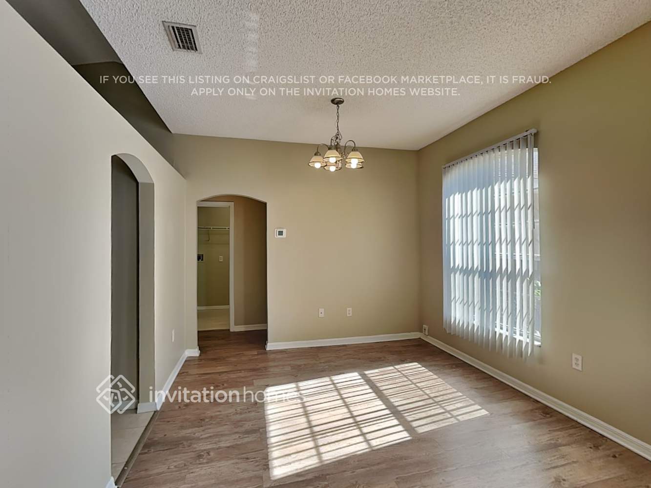 Building Photo - 4370 Camberly St