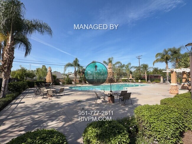 Building Photo - 3964 Polk St