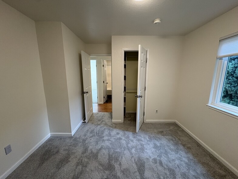 Building Photo - 3138 Market St