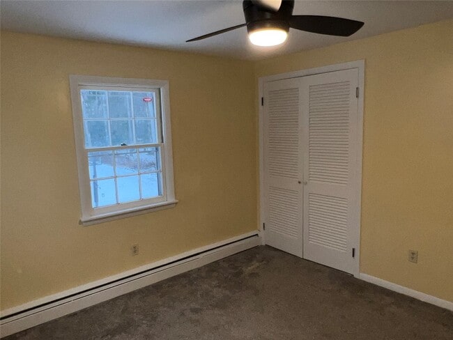 Building Photo - 2444 Rhonda Dr