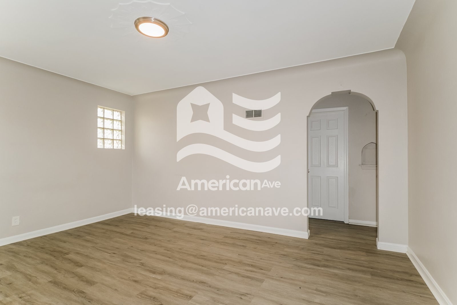 Building Photo - 2370 S Milton Ave