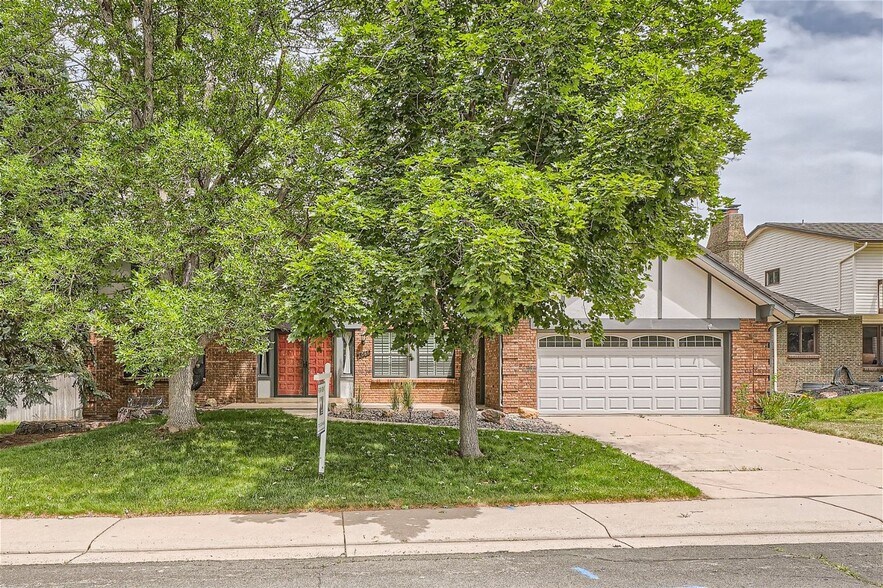 Building Photo - 8086 S Vance Ct