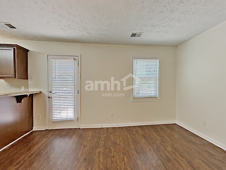 Building Photo - 505 Allens Landing Ct