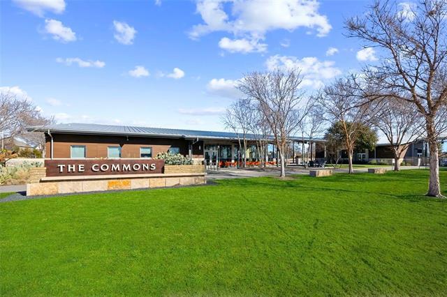 Building Photo - 741 Almeda Dr