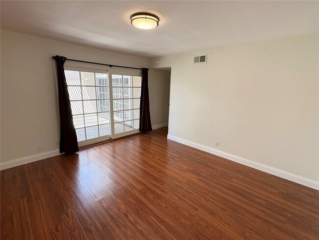 Building Photo - 6231 Sierra Bravo Rd