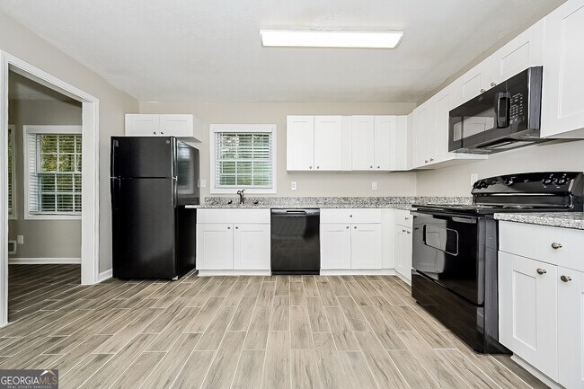 Building Photo - 6619 Collier Way