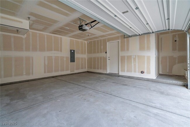 Building Photo - 12347 Indigo Montage Rd