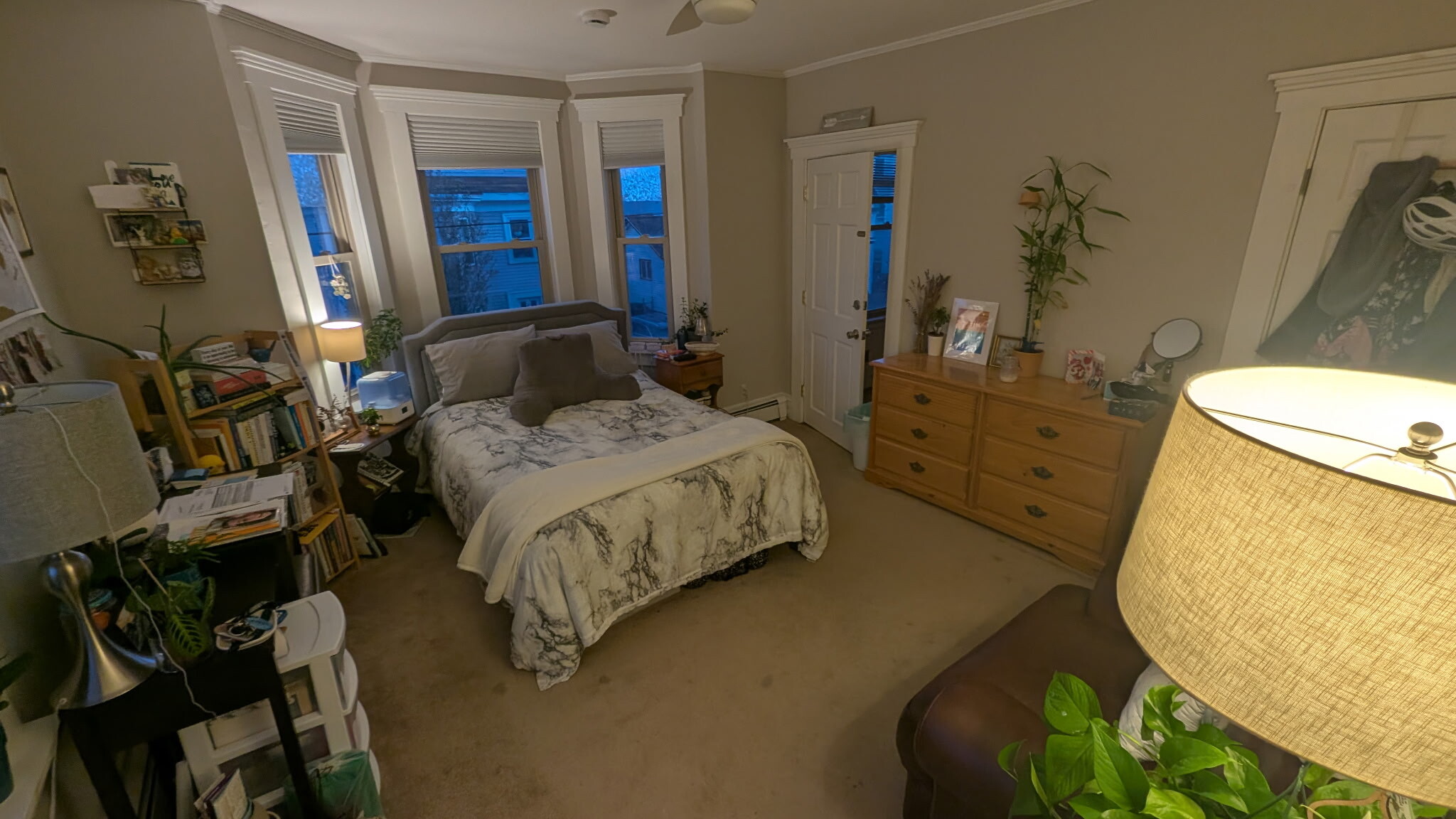 Building Photo - 13 Home St